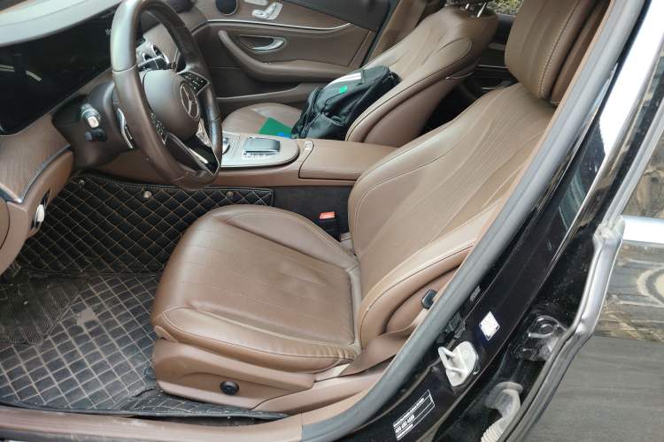 Used Mercedes-Benz E-Class New Energy 2021 E 350 e L Plug-in Hybrid Sedan Left Front Seat