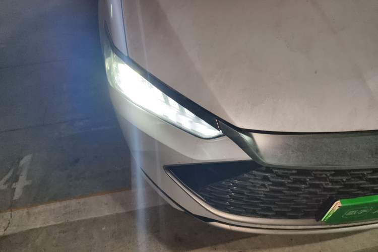 Used BYD Qin PLUS 2024 HONOR Edition DM-i 55KM Leading Model
