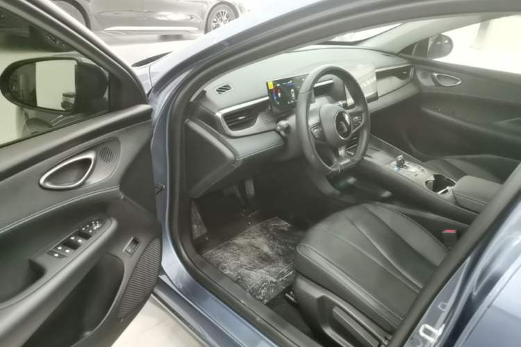 Used BYD Seal 05 DM-i 2025 DM-i Smart Drive 55KM Luxury Model Driver Seat