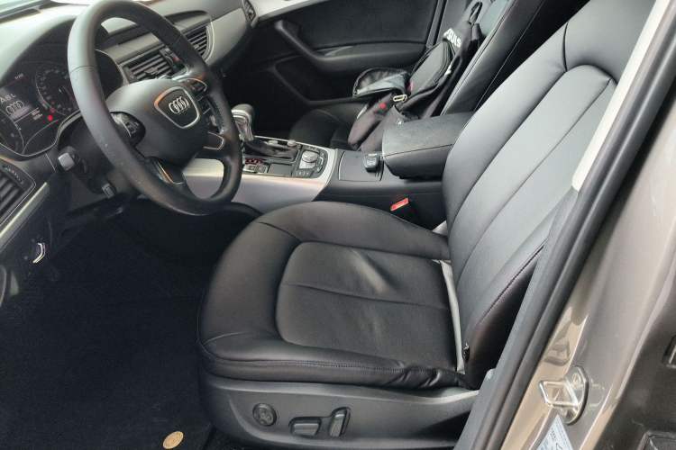 Used Audi A6L 2015 TFSI Millionth Anniversary Intelligent Model Left Front Seat