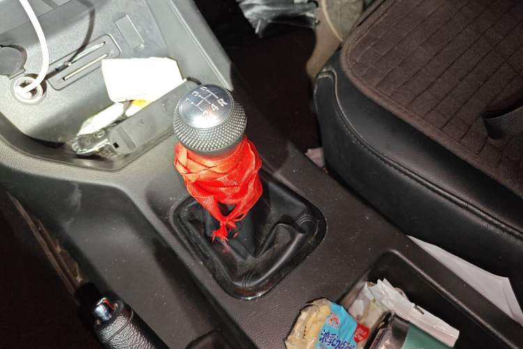 Used FORTHING Lingzhi 2024 M5 1.6L Standard 5-Seater CNG