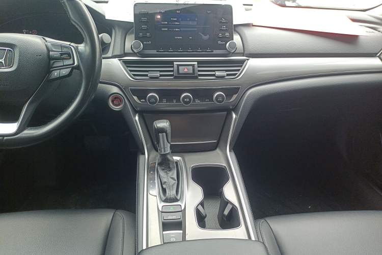 Used Honda Accord 2018 260TURBO Luxury Edition China VI Audio And AC Panel