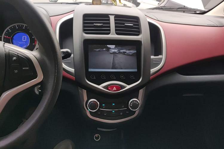 Used CHANGAN Benni 2014 1.4L Manual Luxury Model
