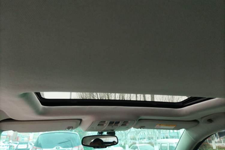 Used Chevrolet Malibu 2014 2.4L Automatic Luxury Edition Headliner