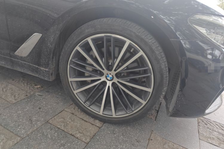 Used BMW 5 Series 2020 530Li Leading Model M Sport Package
