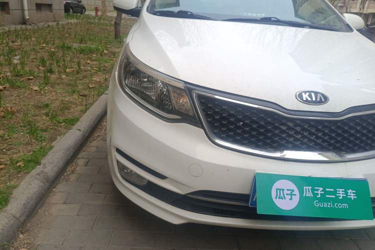 Used Kia K2 2015 Sedan 1.4L MT GLS
