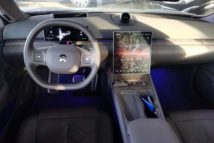 Used Nio ET7 2024 75 kWh Executive Signature Edition
