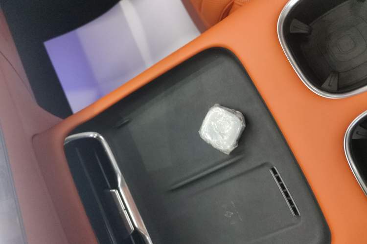 Used CHANGAN NEVO Q07 2025 215 Flagship PLUS Interior 1