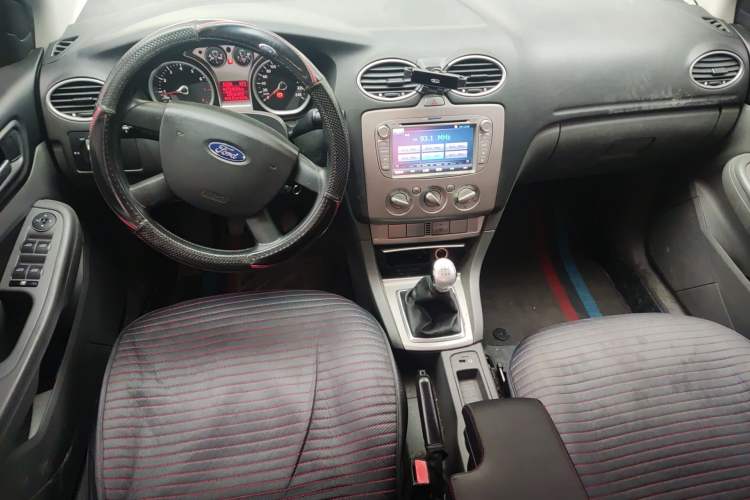 Used Ford Focus 2013 Hatchback Classic 1.8L Manual Base Model
