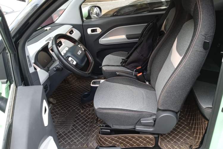 Used Chery QQ Ice Cream 2022 170km Sundae Phosphate Lithium-Ion
