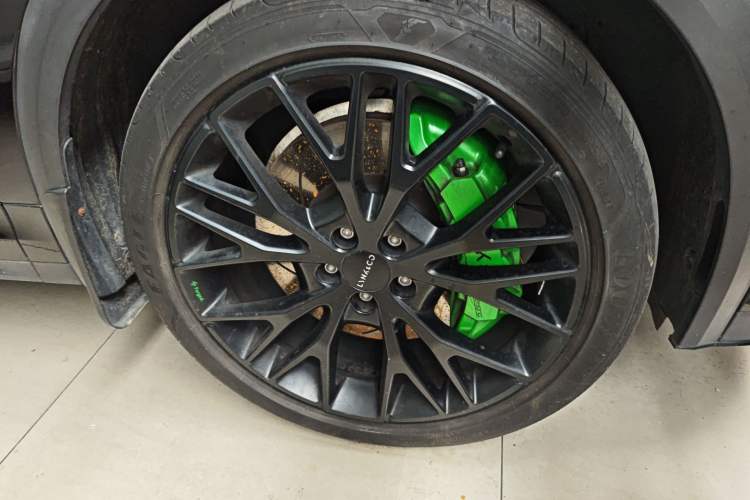 Used Lynk & Co 05 2022 05+ 2.0TD Automatic Exploration Edition Exterior 4