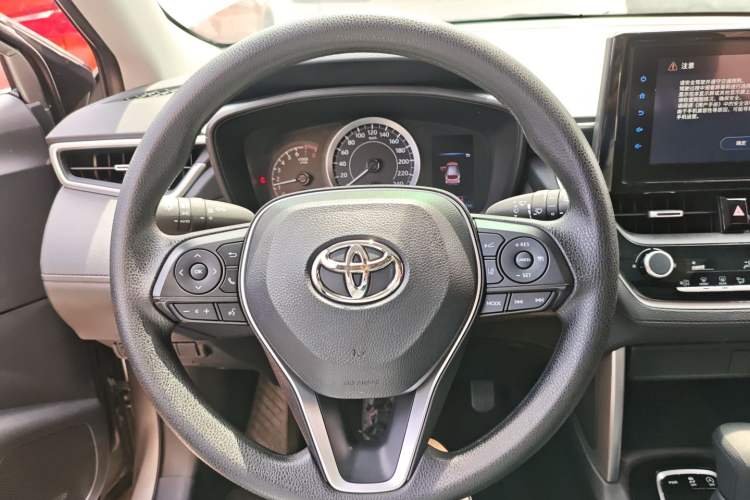 Used Toyota FRONTLANDER 2022 2.0L CVT Leading Edition
