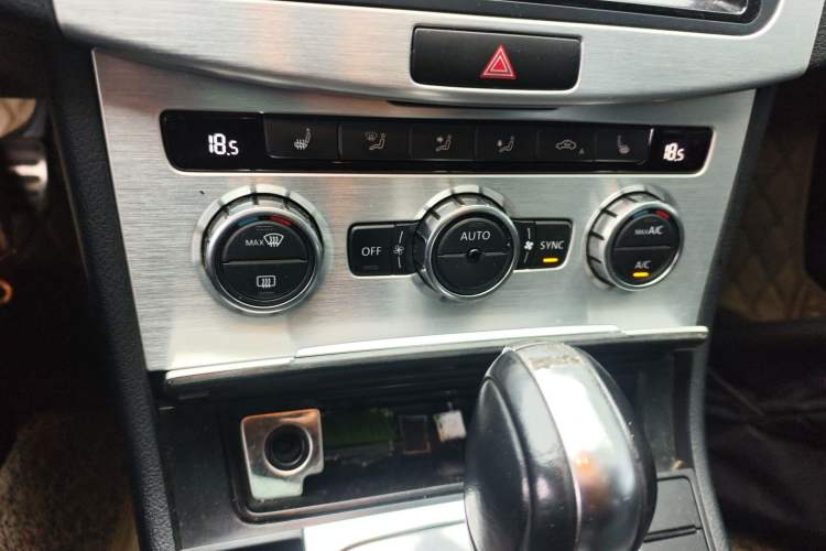 Used Volkswagen FAW-Volkswagen CC 2016 1.8TSI Prestige Model