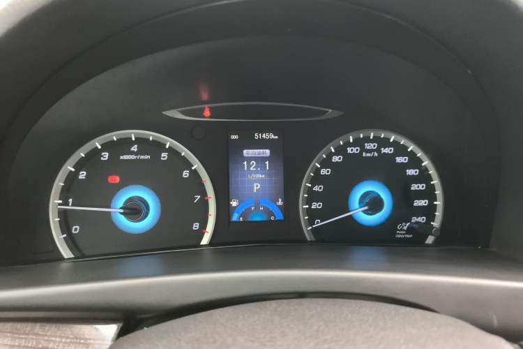 Used Changan Raeton 2013 1.8T Automatic Flagship Model China IV Standard
