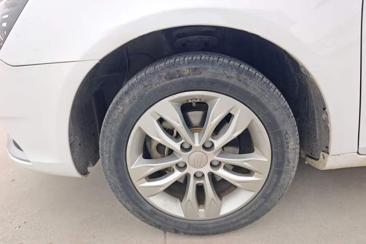 Used Geely Auto Emgrand 2016 Sedan 1.5L Manual Upward Edition
