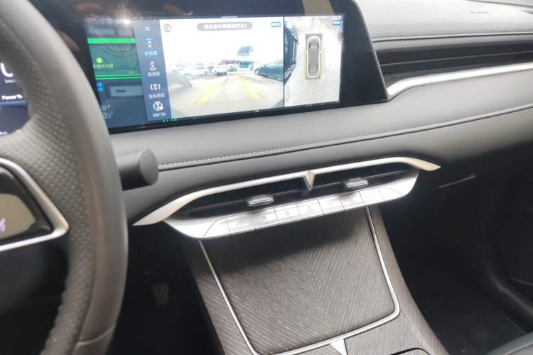 Used Venucia V DD-i 2023 110 km iE Version