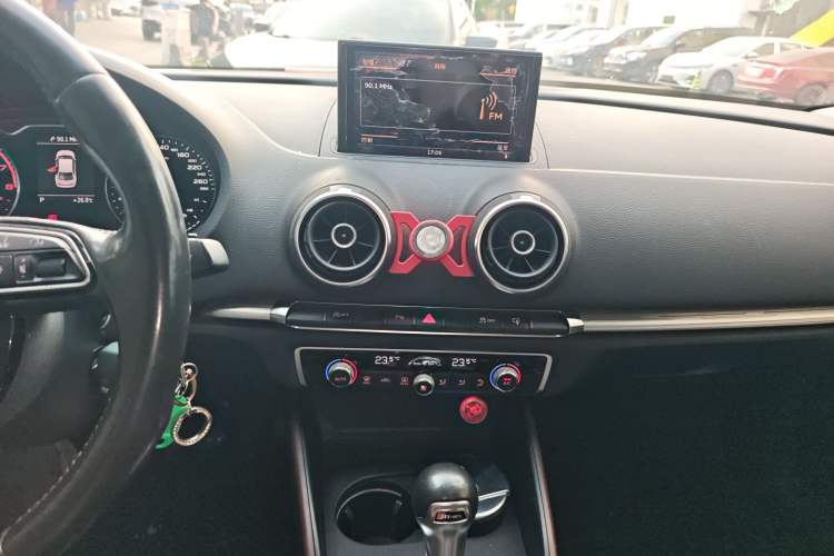 Used Audi A3 2015 Limousine 40 TFSI Automatic Comfort Model