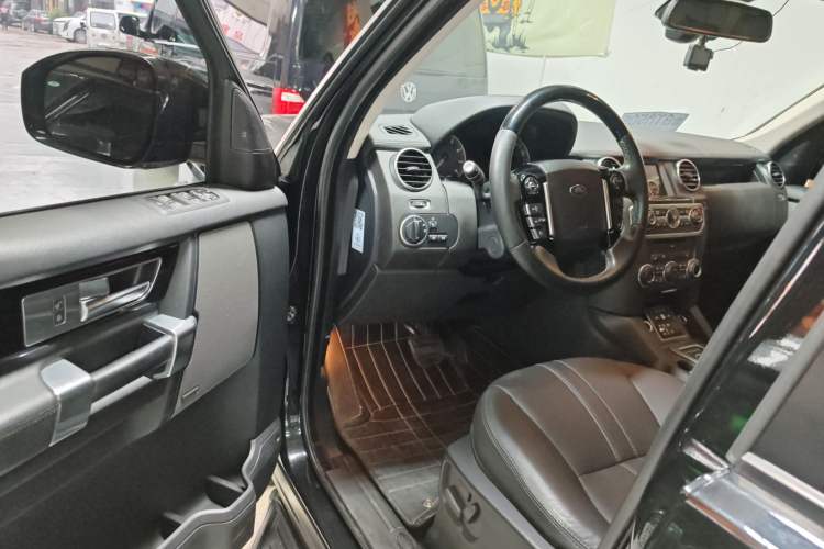 Used Land Rover Discovery 2016 4th Generation 3.0T HSE 7-Seater U.S. Specification