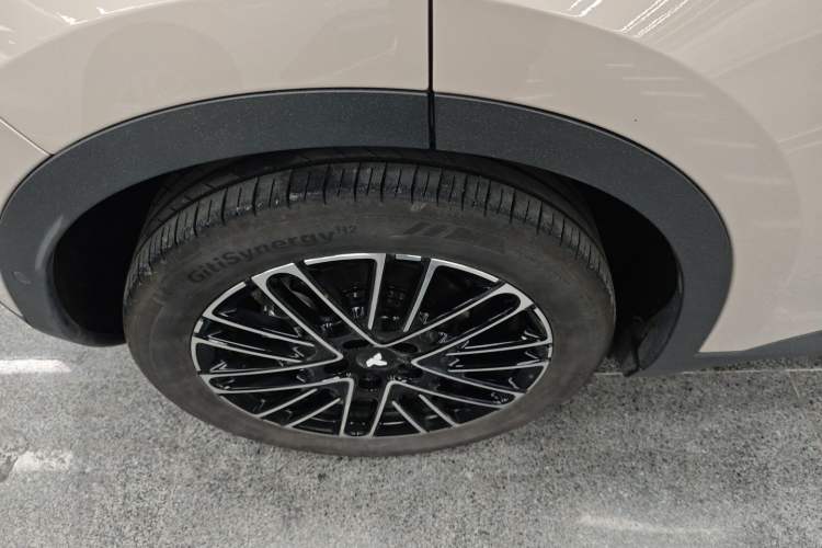 Used firefly firefly 2025 Illuminated Edition