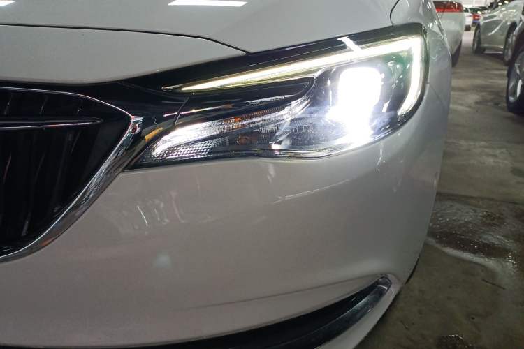 Used Buick Excelle GX 2018 18T Automatic Flagship Model
