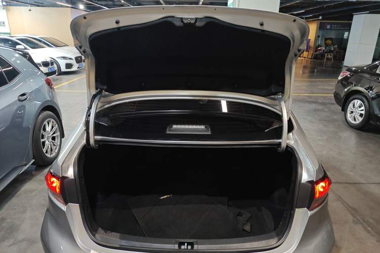 Used Toyota Levin 2021 185T CVT Sport Edition Trunk