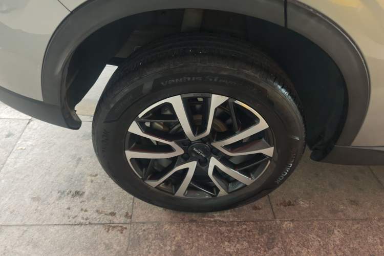 Used Haval H6 2021 3rd Generation 1.5T Automatic Two-Wheel Drive Pro Right Rear Wheel Hub