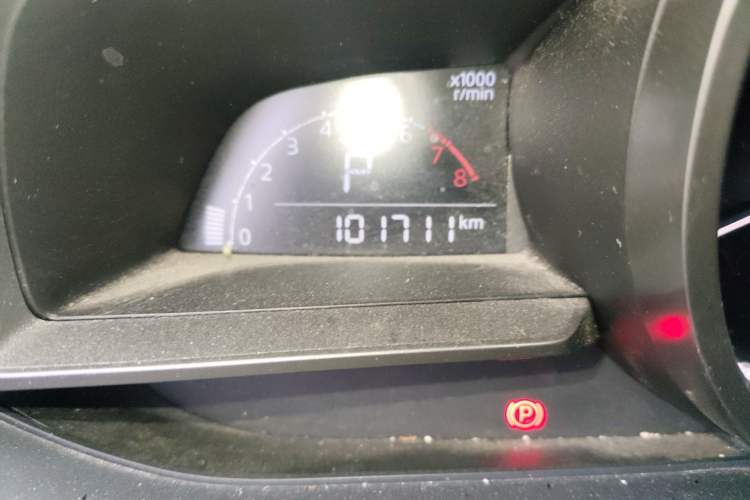 Used Mazda CX-4 2018 2.0L Automatic Two-Wheel Drive Blue Sky Dynamic Version China V Standard Odometer Close Up