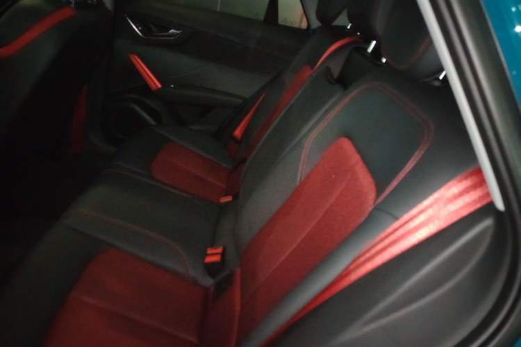 Used Audi Q2L 2018 35 TFSI Fashion Dynamic Version China V Emission Standard
