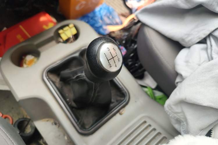 Used FORTHING Lingzhi 2015 M5 Q7 2.0L 7-seat Long-Wheelbase Comfort Model
