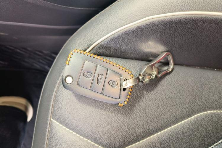 Used Volkswagen Tiguan L 2024 330TSI Automatic Two-Wheel Drive R-Line Enhanced Edition Vehicle Key