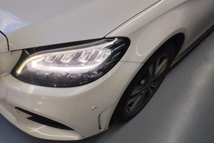 Used Mercedes-Benz C-Class 2020 C 200 L Fashion Edition Sport Version Left Front Headlight