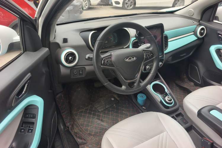 Used Chery Little Ant 2021 200 000-Yuan Ant Fan Edition Talent Version NMC Battery 408 km续航
