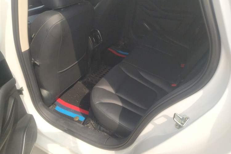 Used Bestune B70 2022 Third Generation 1.5T Automatic Enjoyment Version Left Rear Seat