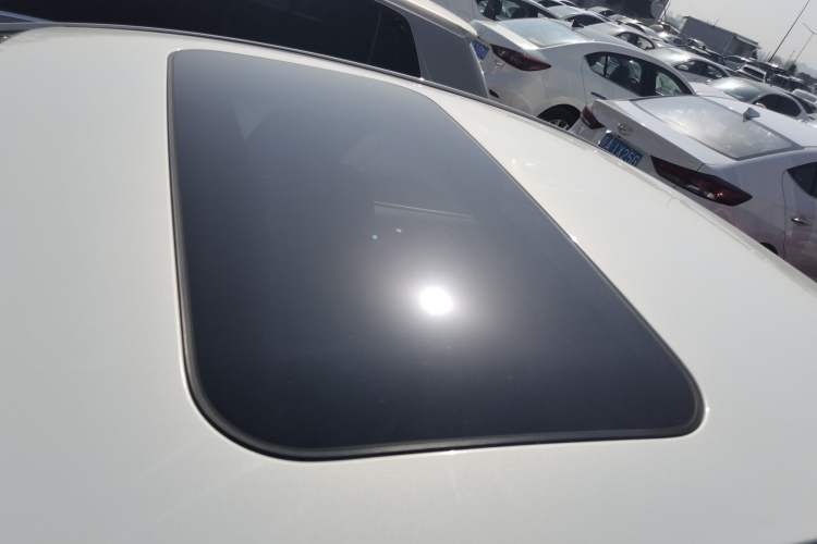 Used Mazda 3 Axela 2020 2.0L Automatic Zhiya Edition Roof