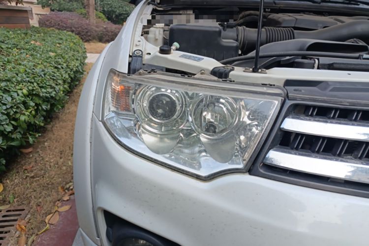 Used Mitsubishi Pajero Sport 2013 3.0L Automatic 4x4 Executive Edition