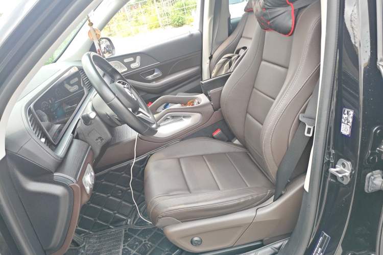 Used Mercedes-Benz GLE 2021 GLE 450 4MATIC Luxury Model Left Front Seat