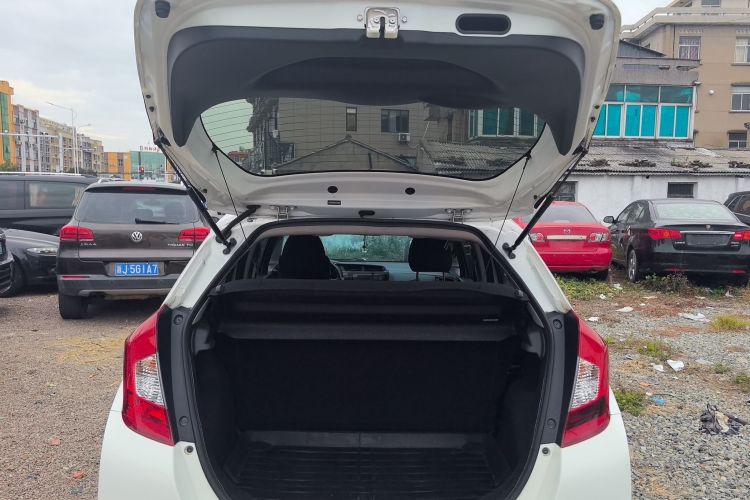 Used Honda Fit 2018 1.5L CVT Comfort Sunroof Version