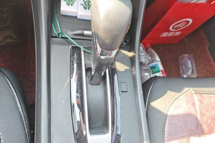 Used Honda Jade 2017 1.8L Automatic Classic Edition 5 seats
