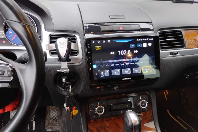 Used Volkswagen Touareg 2011 3.0 TSI Standard Version