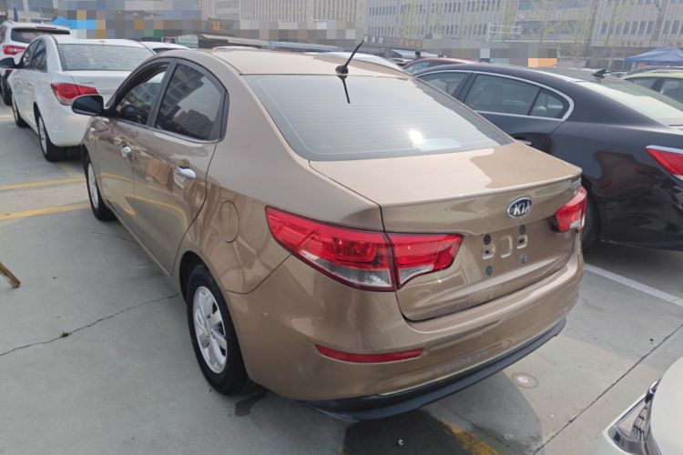 Used Kia K2 2015 Sedan 1.4L MT GLS
