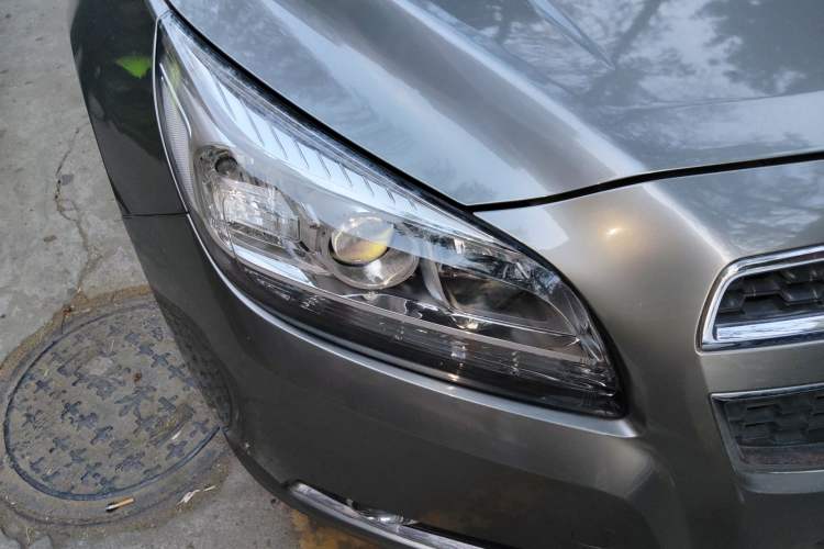 Used Chevrolet Malibu 2013 1.6T Automatic Comfort Edition Right Front Headlight