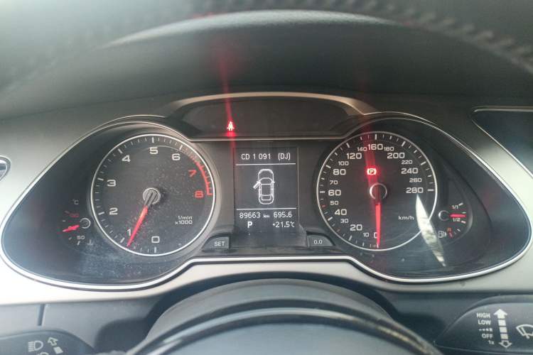 Used Audi A4L 2013 35 TFSI Automatic Standard Model
