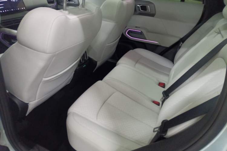 Used Formula Leopard Titanium 3 2025 501KM All-Wheel Drive Intelligent Driving Ultra Version