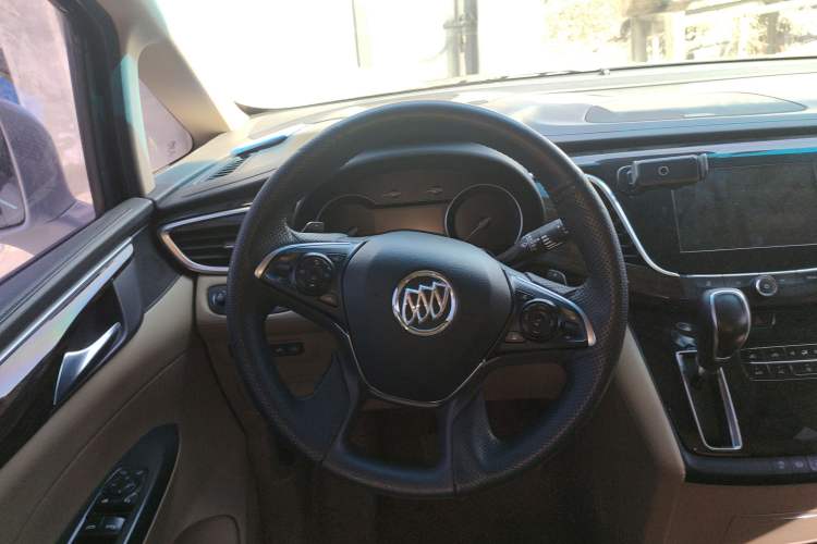 Used Buick GL8 2017 ES 28T Flagship Model China V Standard