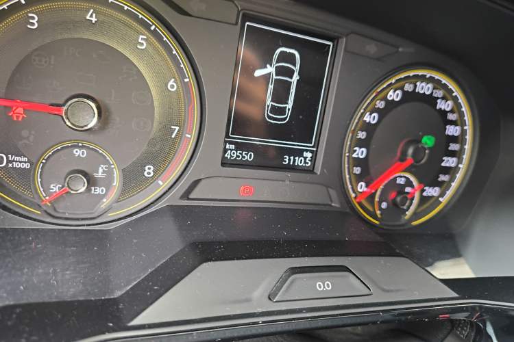 Used Volkswagen Lavida 2018 1.5L Automatic Comfort Edition China V Standard Odometer Close Up