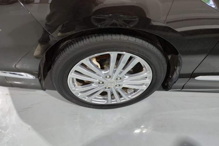 Used Honda Elysion 2016 2.4L Luxury Edition
