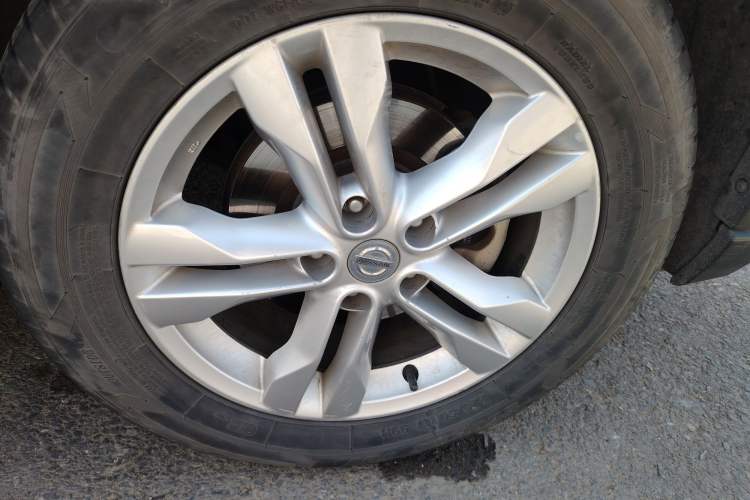 Used Nissan X-Trail 2012 2.5L CVT Luxury Edition 4WD