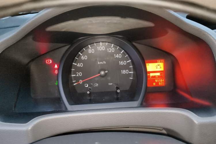 Used Nissan NV200 2014 1.6L Manual Luxury Model China IV Standard Instrument Cluster