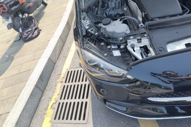 Used Mercedes-Benz C-Class 2023 Restyled C 260 L Sport Edition Right Front Headlight