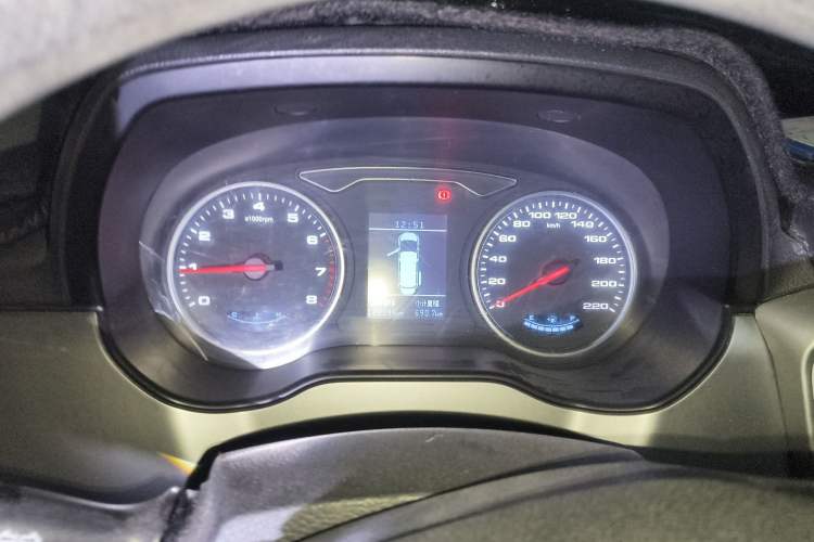 Used JAC Refine M4 2018 2.0L Manual Express Version Instrument Cluster